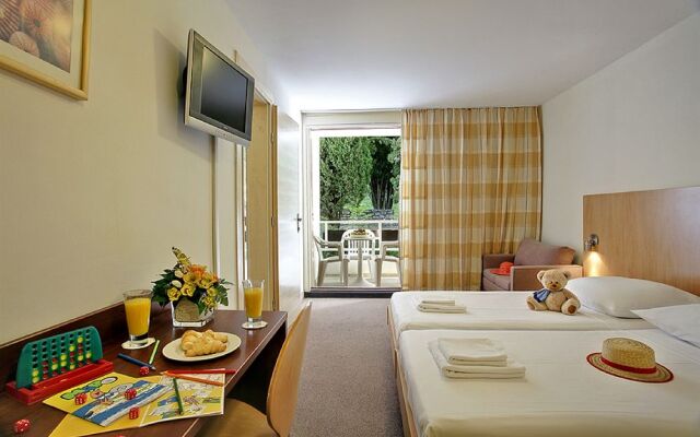 Girandella Tourist Village 2