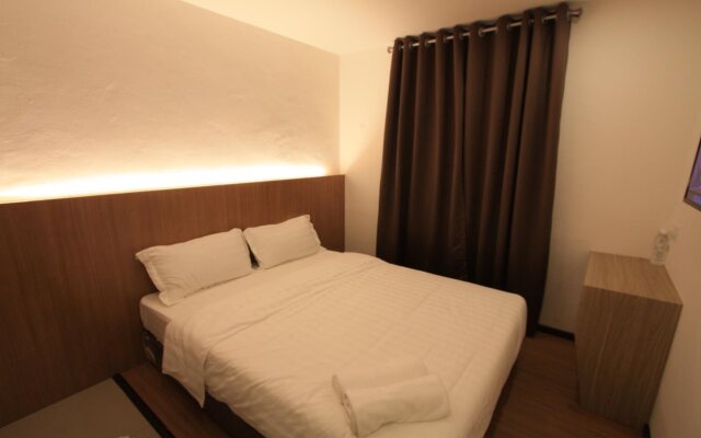 Place2Stay @ Simpang Tiga