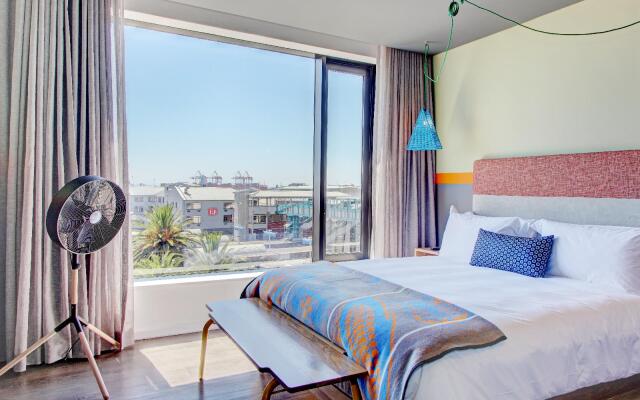 Stock Exchange Apartment Hotel