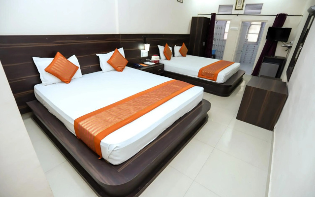Hotel Jaisingh Palace