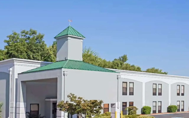 Quality Inn Chattanooga Hamilton Place