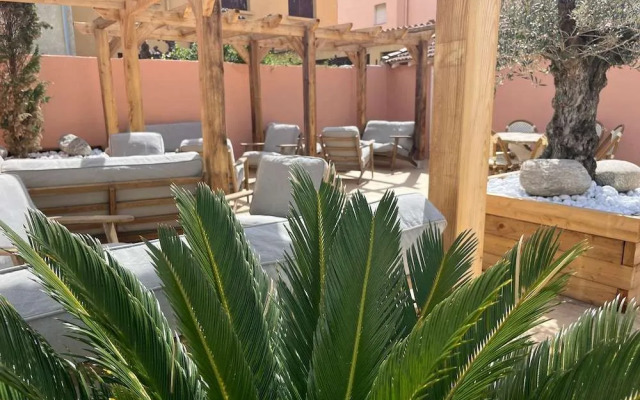 Hôtel Les Sables - Urban Style - by Logis Hotels