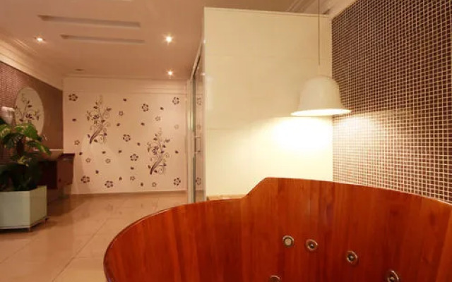 Illusion Motel - Adults Only