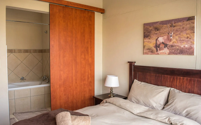 Sea View Backpackers - Hostel