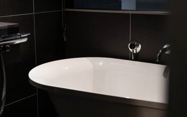 NIPPONIA HOTEL Hakodate Port Town