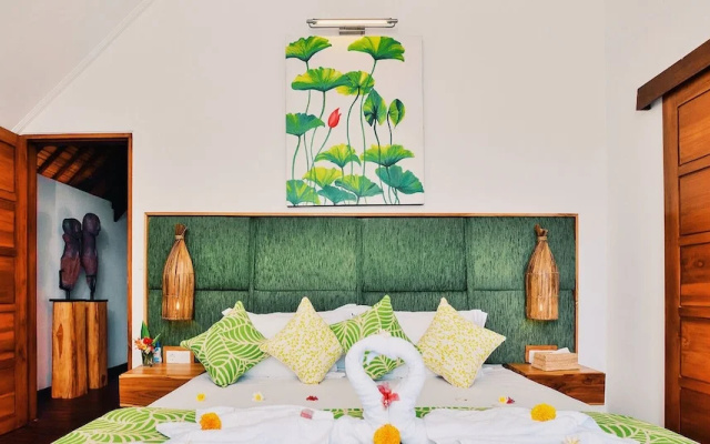 Villa Sentosa – Guest Rooms – Kalibukbuk