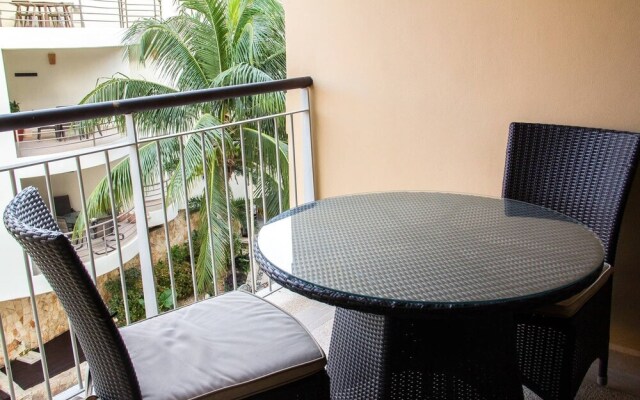 El Faro 303 Surf 1 Bedroom