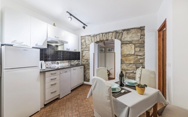 Amazing Home in Novigrad With Wifi and 1 Bedrooms