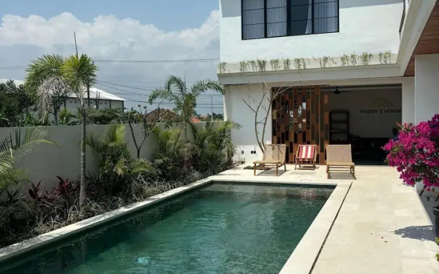 Paddy's House Seseh