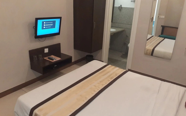 Townhouse OAK Hotel Dev Villas