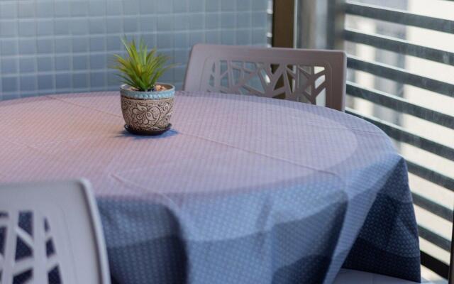 Apartamento com linda vista mar no Smart Barra 2