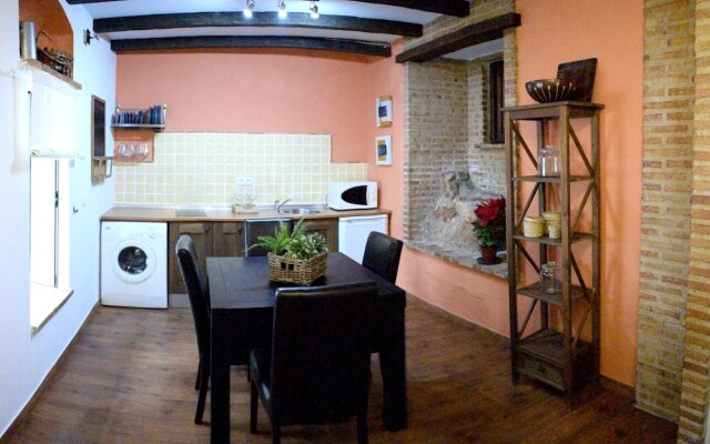 Studio in Peñaflor, With Wifi