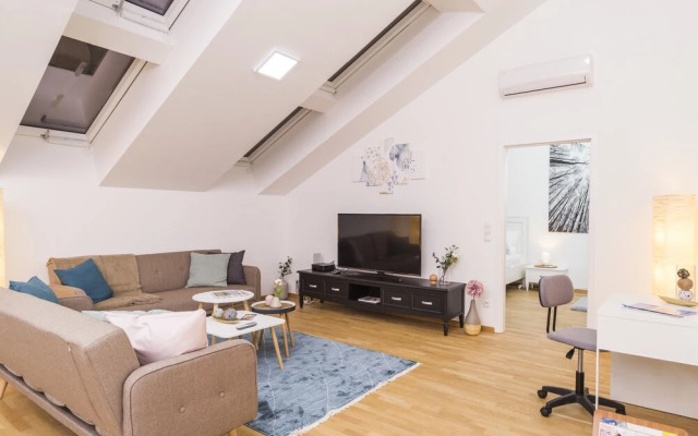 Rennweg Rooftop by Welcome2vienna