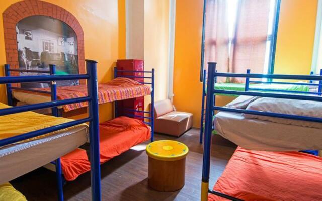 Hostal Amigo - Hostel