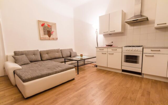 Urban Boutique Hotel