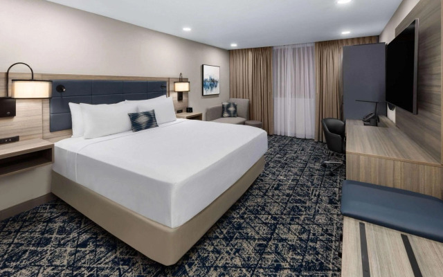 Wyndham DFW Airport