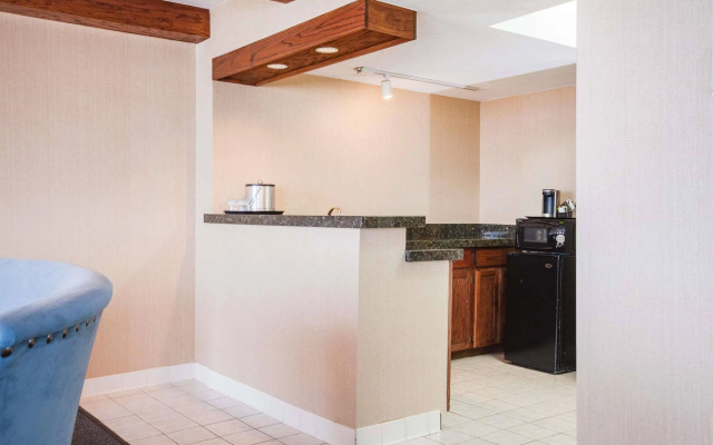 Wyndham Tulsa