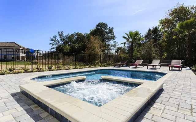 W216 - 5 Bedroom Luxury Villa Near Disney