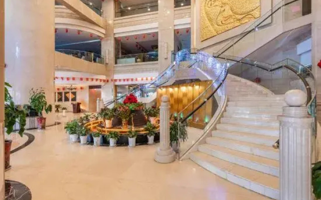 East River International Hotel