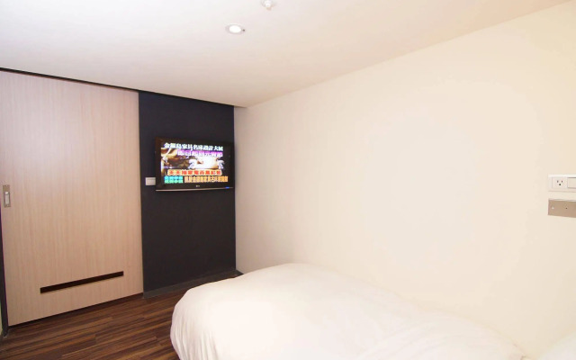 Single inn kaohsiung Lisen Hostel