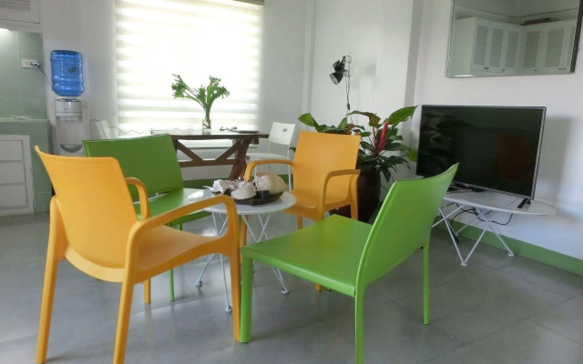 Aurora 2013 Guest House