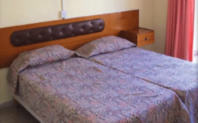 Nick's Hotel Apartments