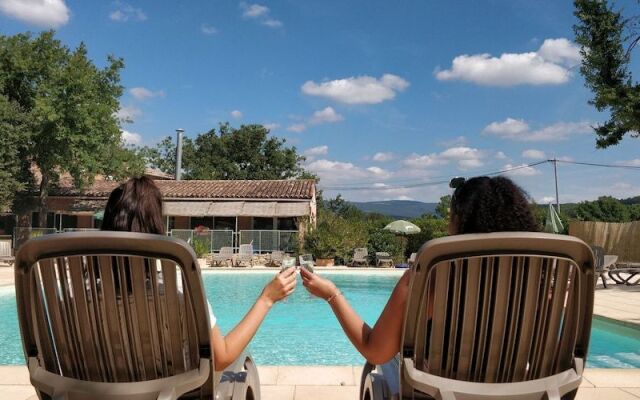 Domaine des Chênes Blancs - Camping