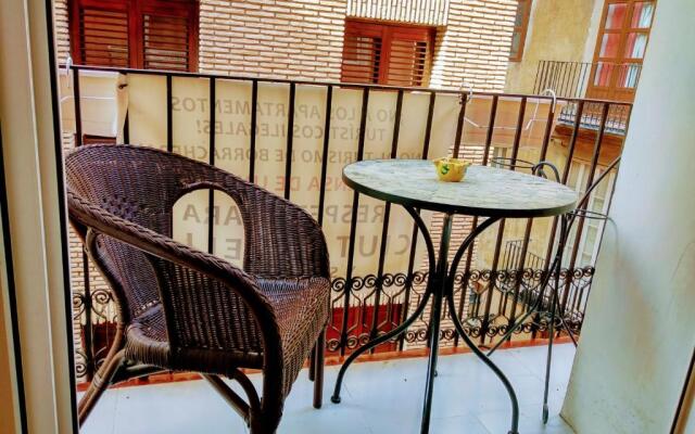 Valencian Dreams of the Proletariat