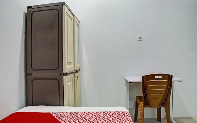 OYO 92721 Planet Guest House Syariah