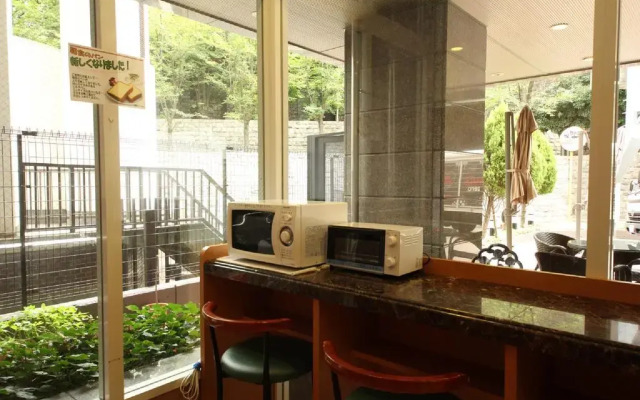Toyoko Inn Tokyo Tameike-sanno-eki Kantei Minami