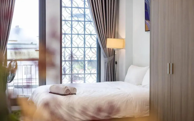 Westlake Emerald Suites