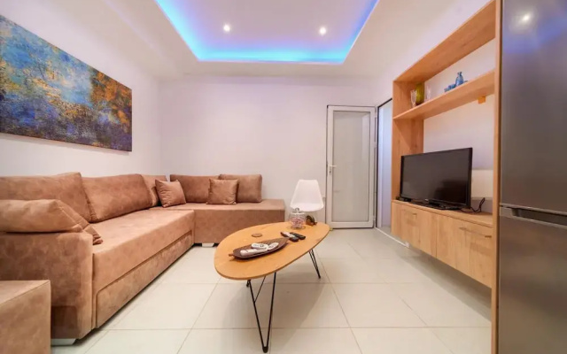 Iphigenia Apartments at Katelios