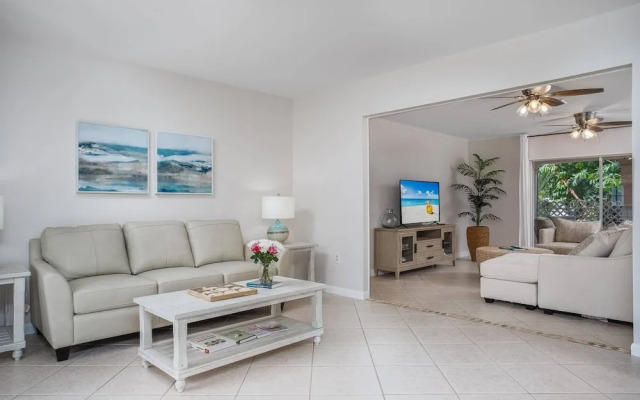 Nokomis Home Close to Beach