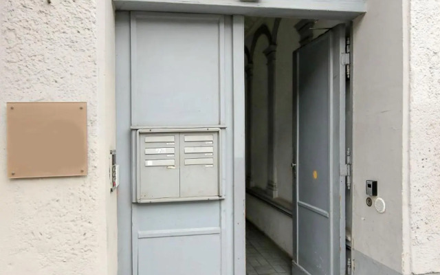 Urban city home with terrace