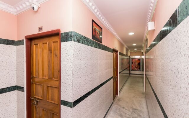 OYO 8970 New Ashoka Hotel