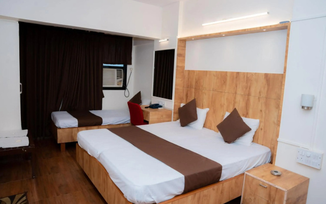 Hotel Woodland