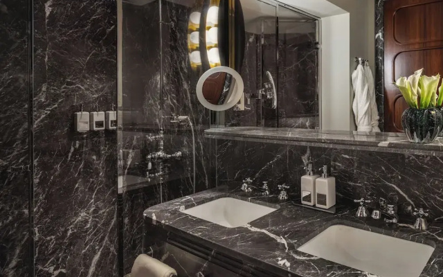 Palazzo Ottaviani Luxury Apartments