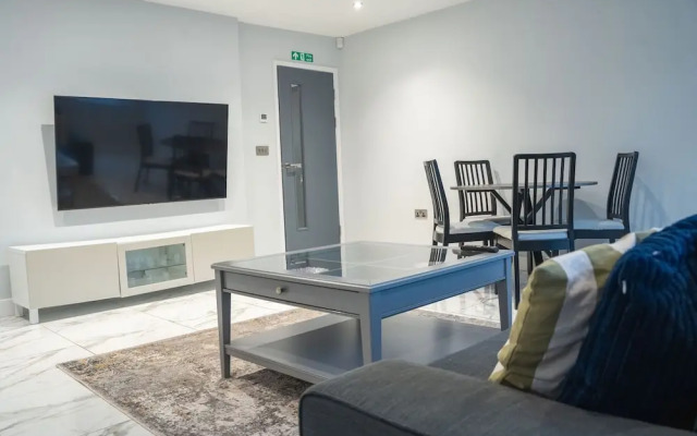 Stunning 2-bed Ground Floor Flat in Birmingham