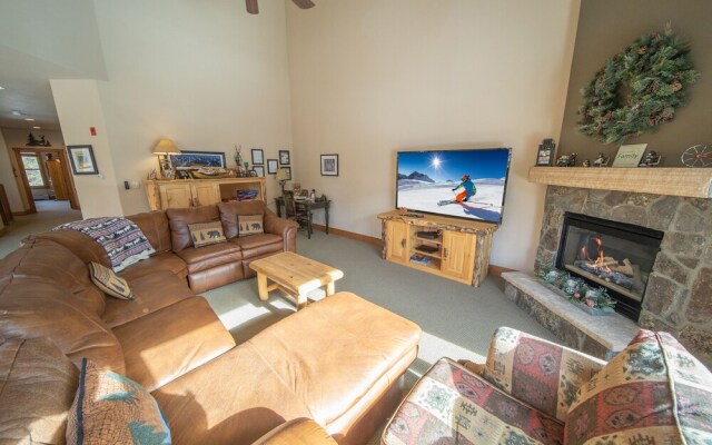 Red Hawk Townhomes 2342