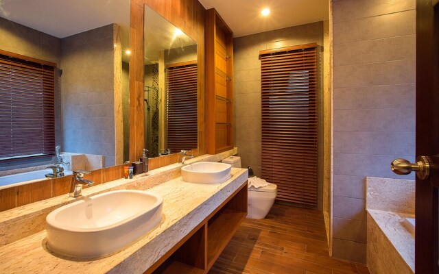 Nai Harn Pool Villa - Villa Berry