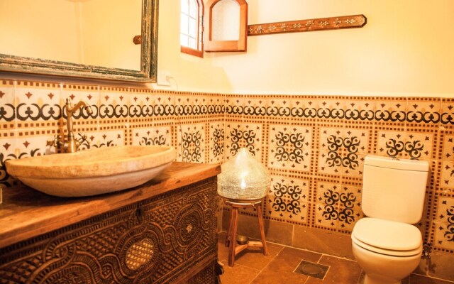 Beyt El Jabal Guest House - Der el Qamar