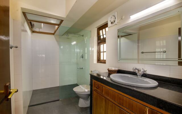 Muscatel Yavachi - 400 Mts from MG Marg