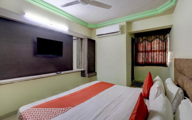 OYO 71131 Hotel Shree Anjani