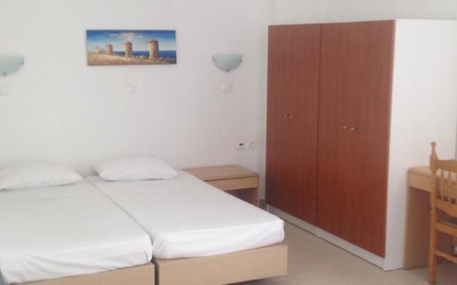 Pereches Hotel Apartments