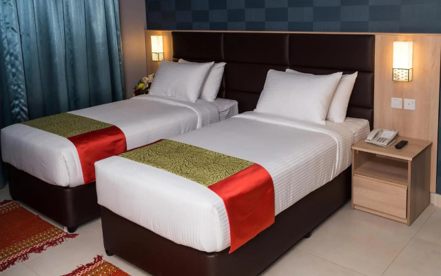 Florida Square Hotel