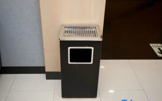 Rest Hotel (Wenzhou Liming Store)