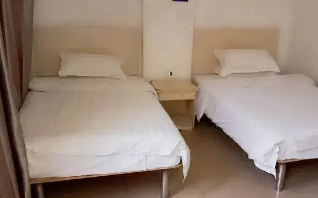 Zhanjiang Linqun Homestay