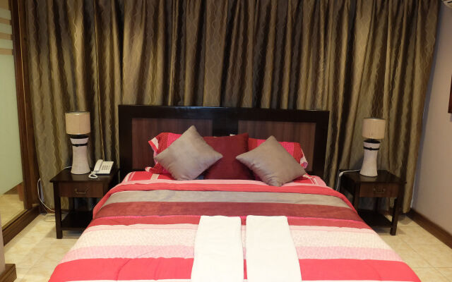 Imerex Plaza Hotel