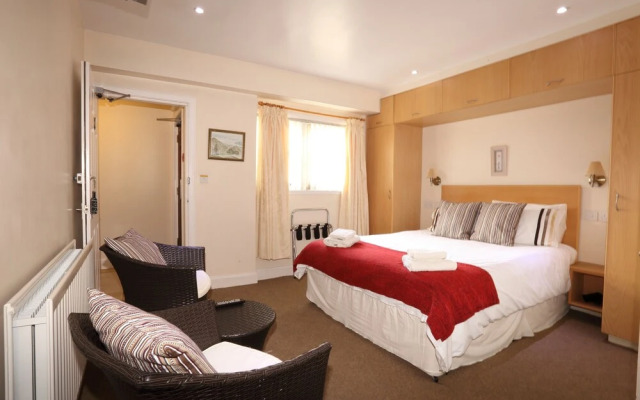 Star Hotel