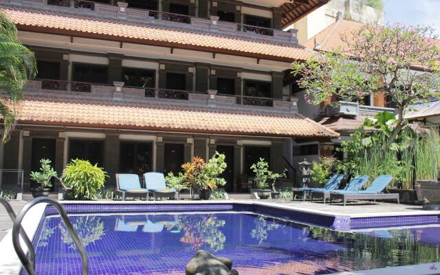 Hotel Puri Tanah Lot